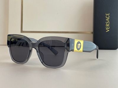 Versace Sunglasses 911
